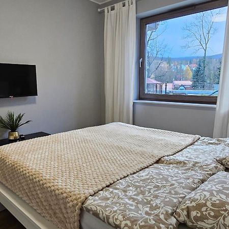 Szklarska Poreba Widok Gor Basen Sauny Centrum Esterno foto