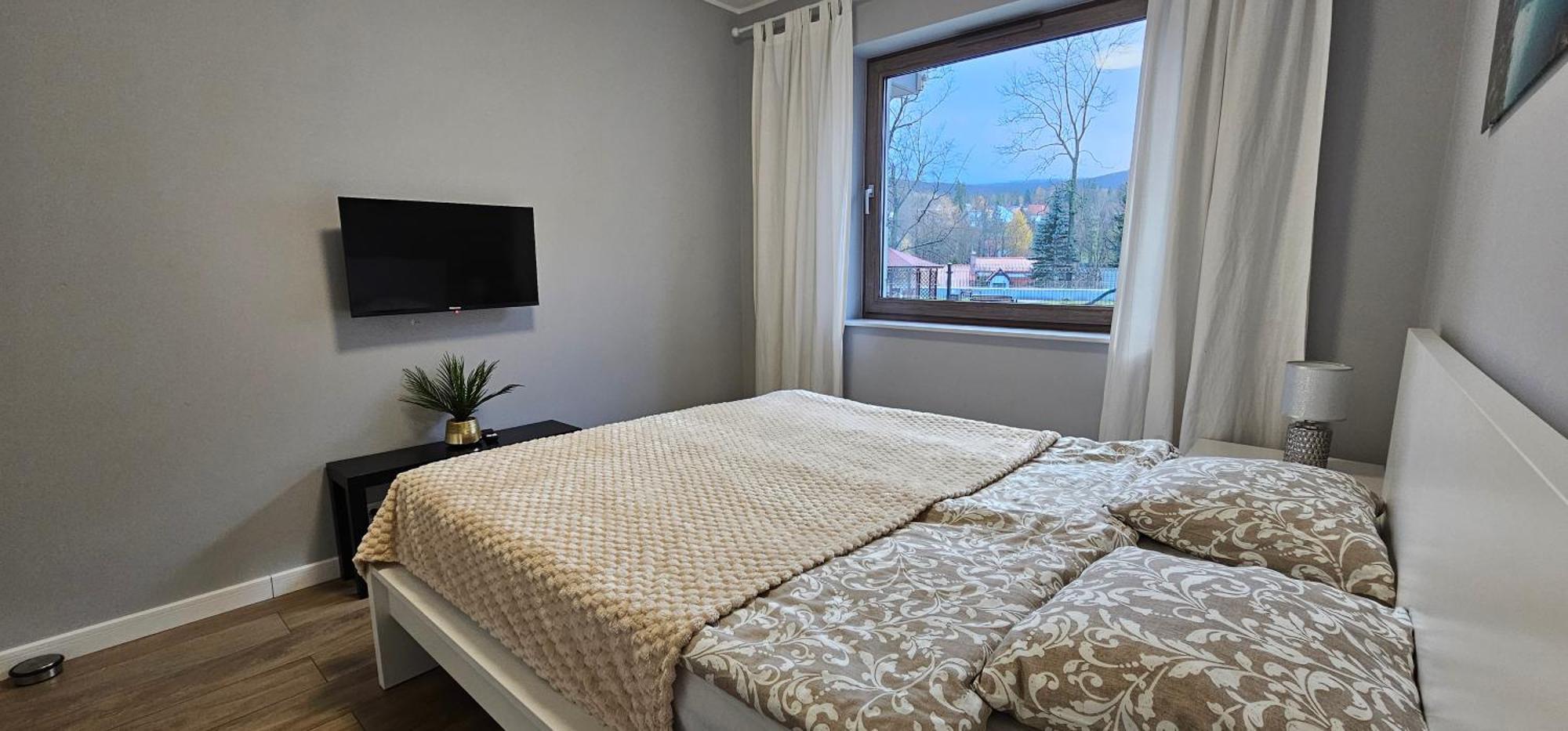 Szklarska Poreba Widok Gor Basen Sauny Centrum Esterno foto